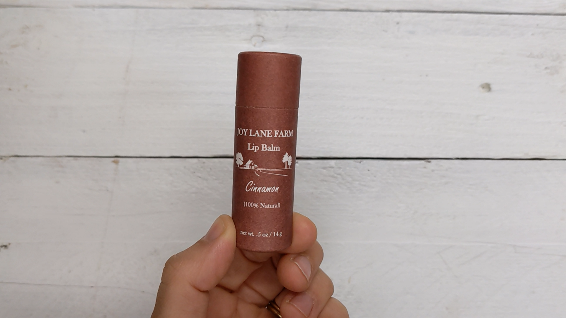 Cinnamon-Beeswax-Lip-Balm-Product-Video